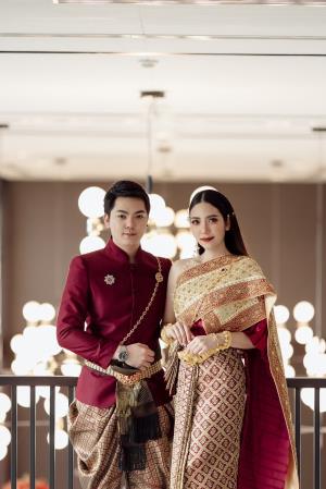 ชุดไทยเจ้าสาว ชุดไทยจักรพรรดิ์ เช่าที่แบมบี้ เวดดิ้ง ห้วยขวาง